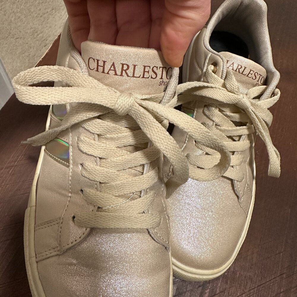 Charleston Shoe Co. Chessey Sneaker - Tan/Champagne/Metallic